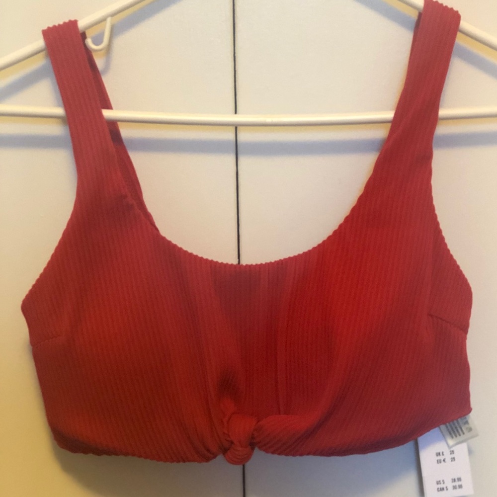 HOLLISTER - bathing suit top